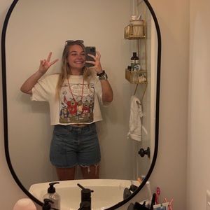 Meet your Posher, Jacklyn